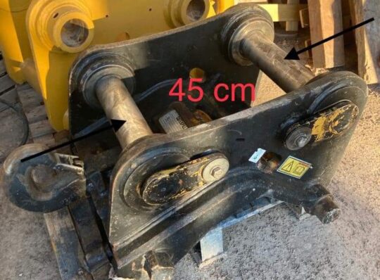Attacco rapido Caterpillar Cw30